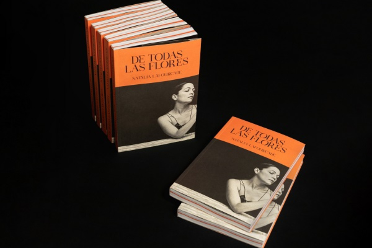 Natalia Lafourcade Presenta Su Nuevo Libro De Todas Las Flores