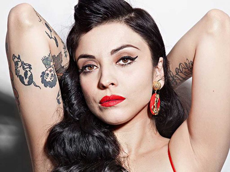 Mon Laferte Es La Diva Que Todo El Mundo Odia Coolture Coolture