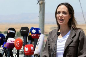 En Irak, Angelina Jolie aboga por evitar los conflictos