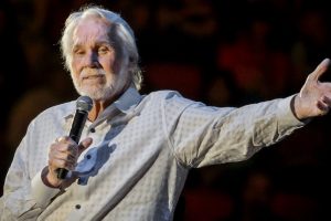 Muere Kenny Rogers | Coolture