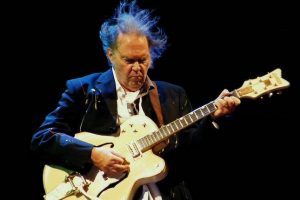 Neil Young Spotify | Coolture