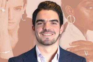 Alejandro González - Naos